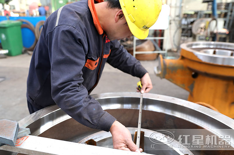 一絲不茍，精益求精